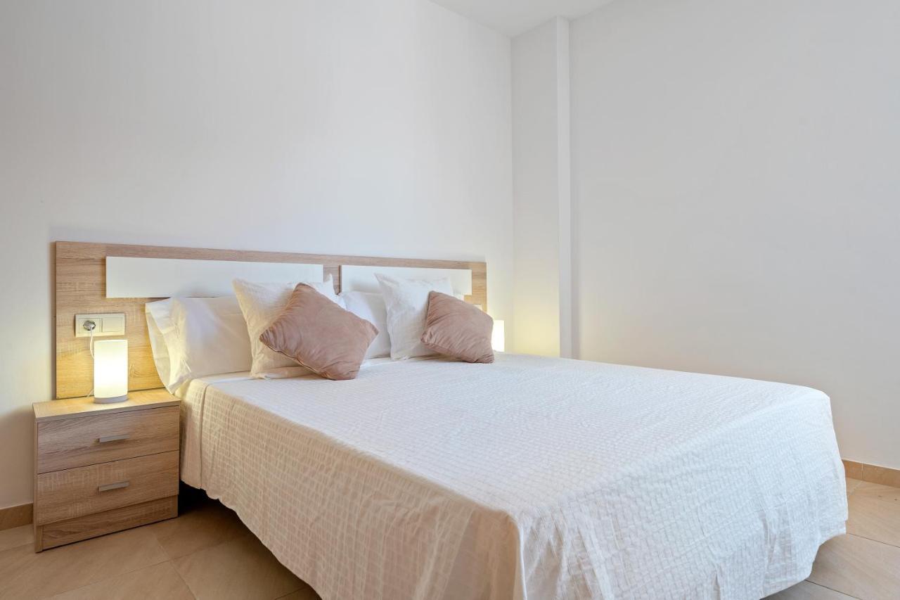 Sara Apartment L'Aldea Ngoại thất bức ảnh